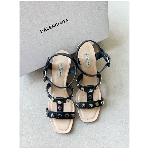 AUTHENTIC BALENCIAGA Studded Sandals - Picture 3 of 8
